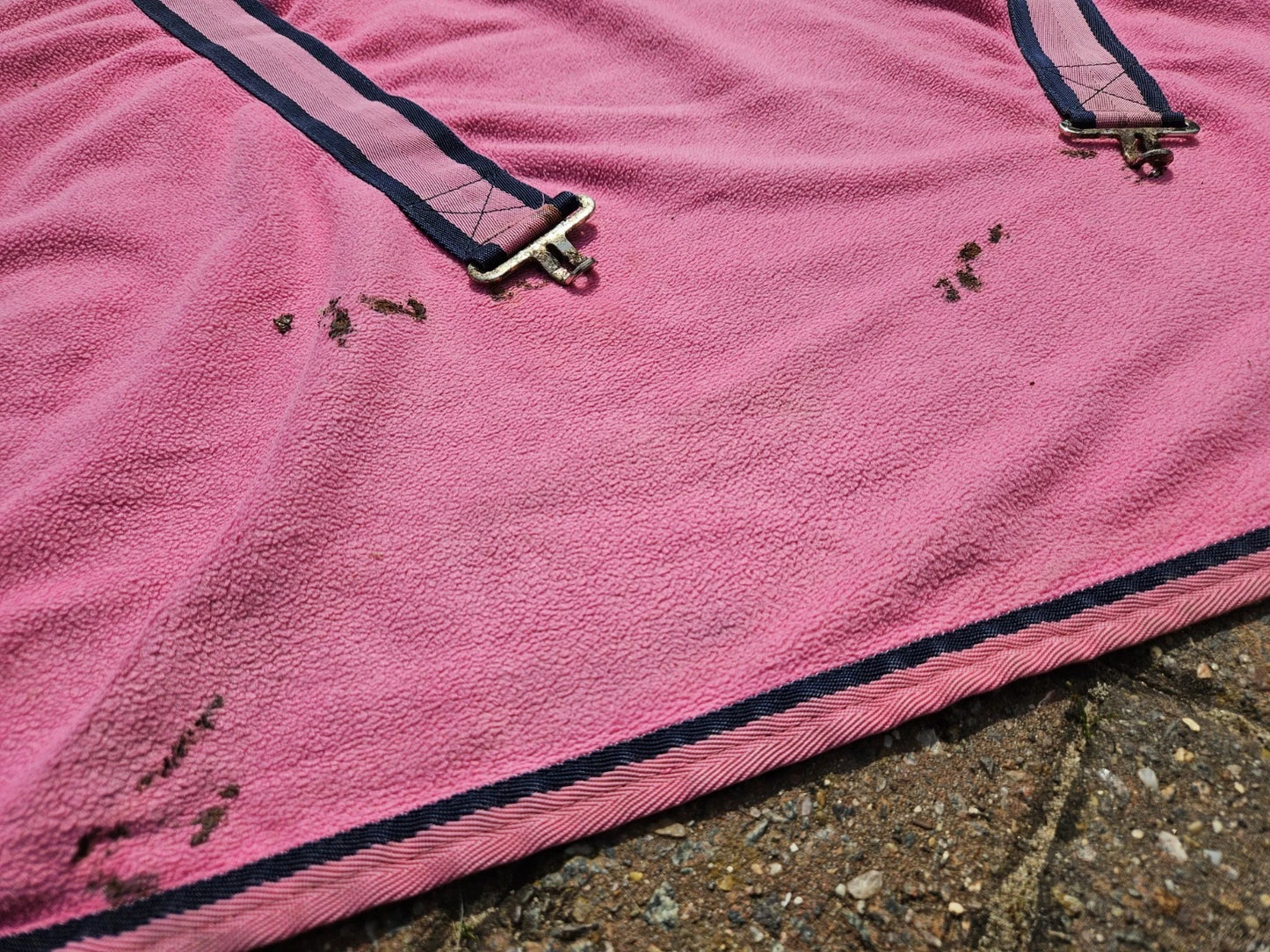 4'9 Cottage Craft Pink Horse Fleece RU208