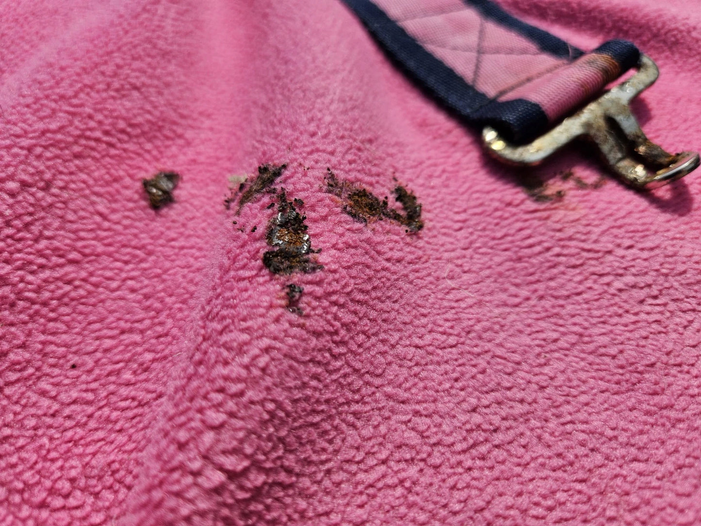 4'9 Cottage Craft Pink Horse Fleece RU208