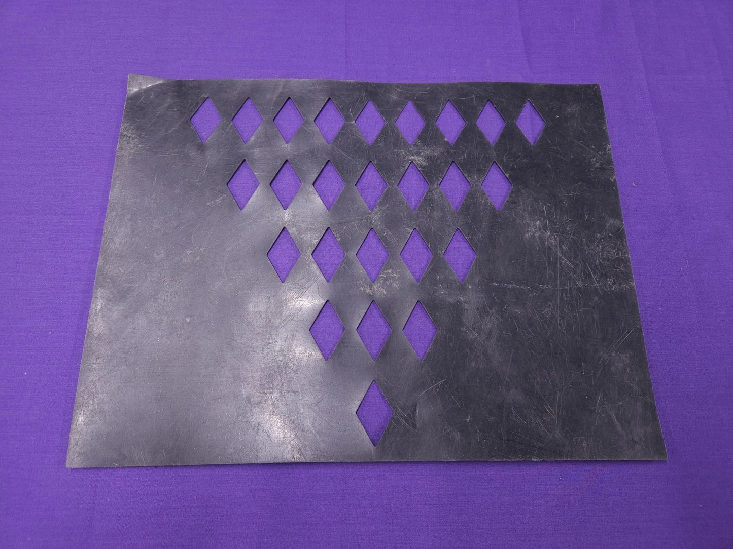 Horse / Pony Hind Quarter Checkerboard Diamond Marker Pattern O174