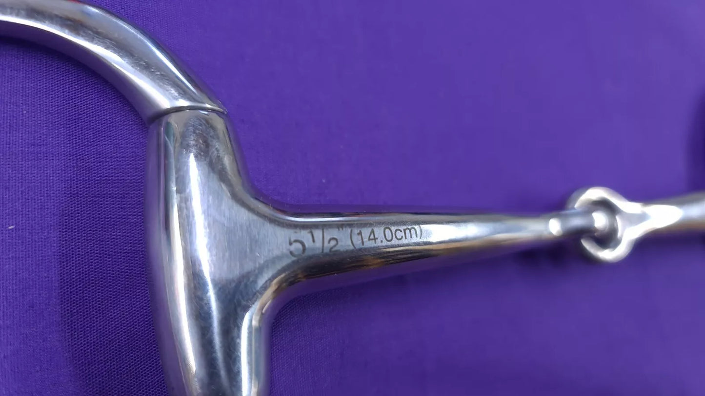 Flat Ring Eggbutt Snaffle Single Joint 5.5"