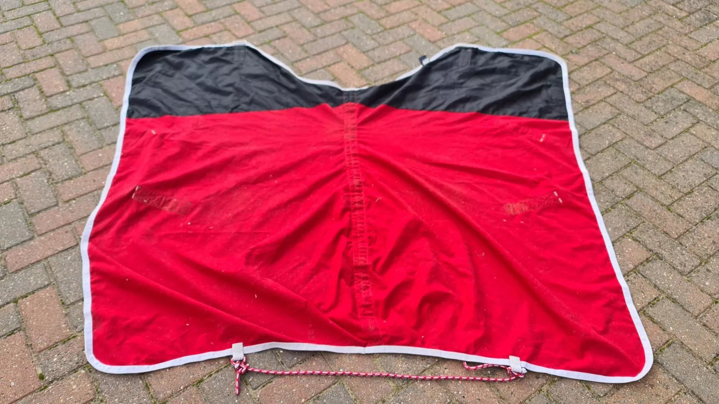 Shires 5'3 Summer Sheet Red And White