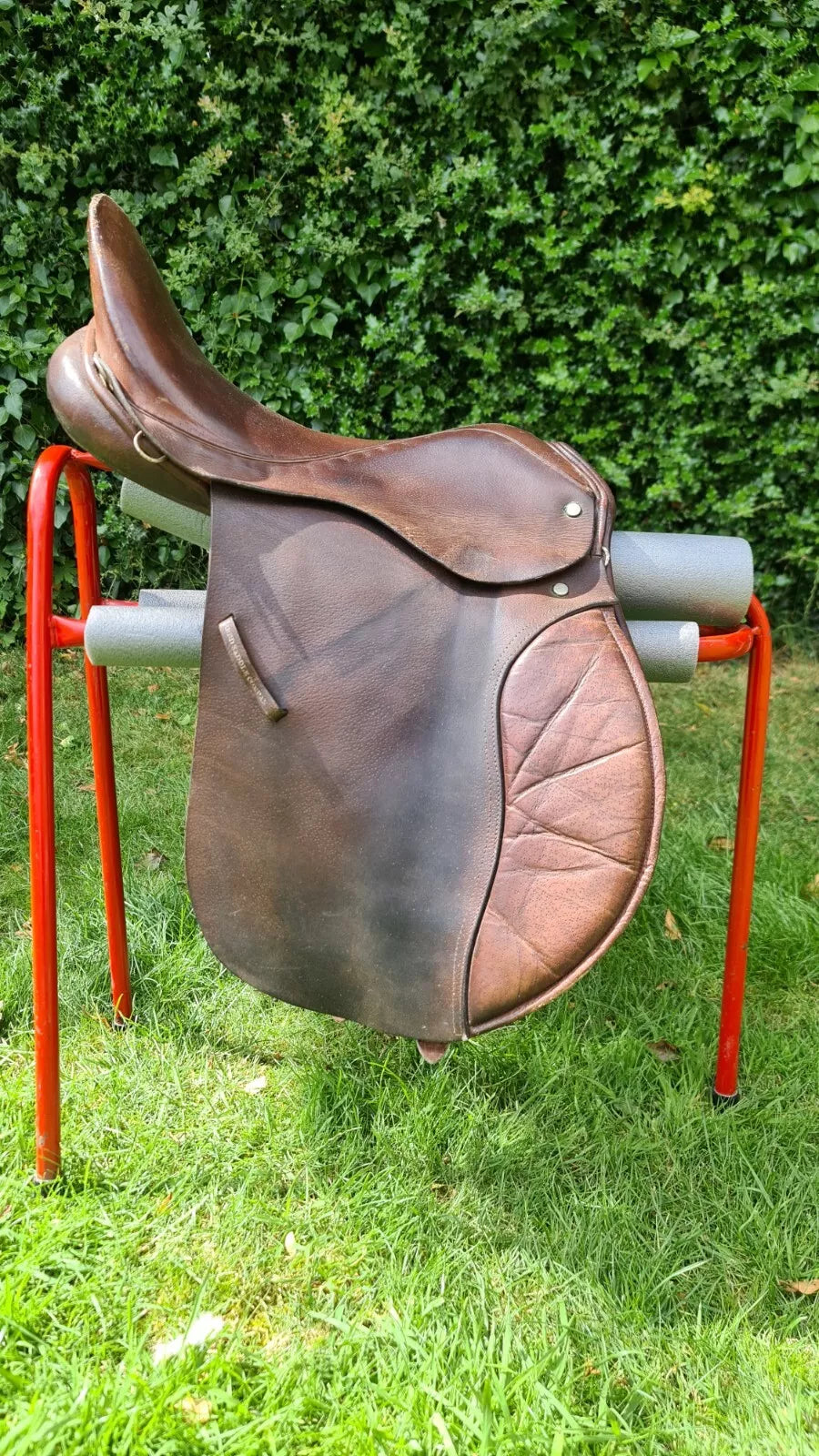 17.5" The Reed Saddler Saddle From Saddle Company Brown