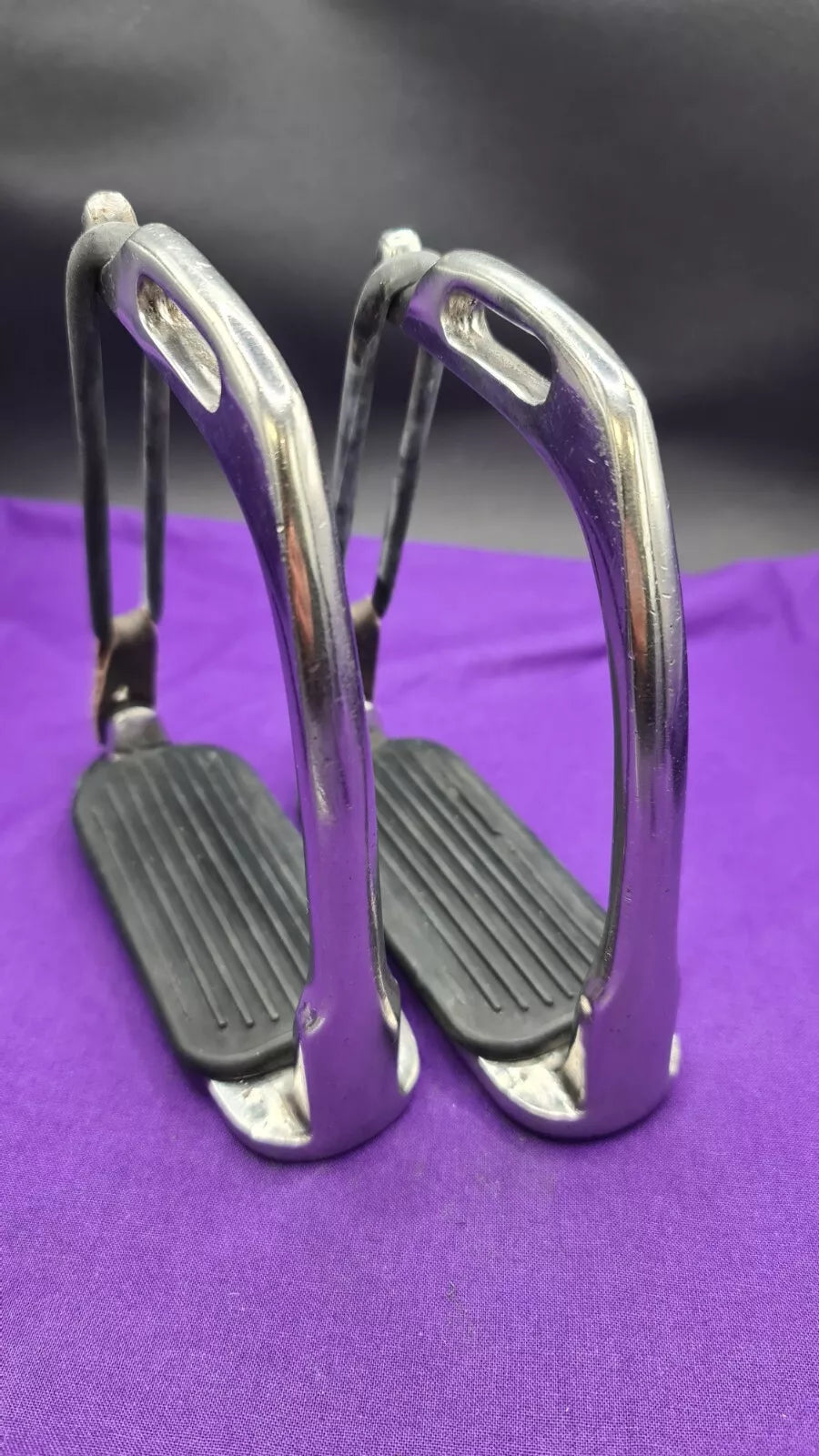 4.25" Peacock Safety Stirrup Irons