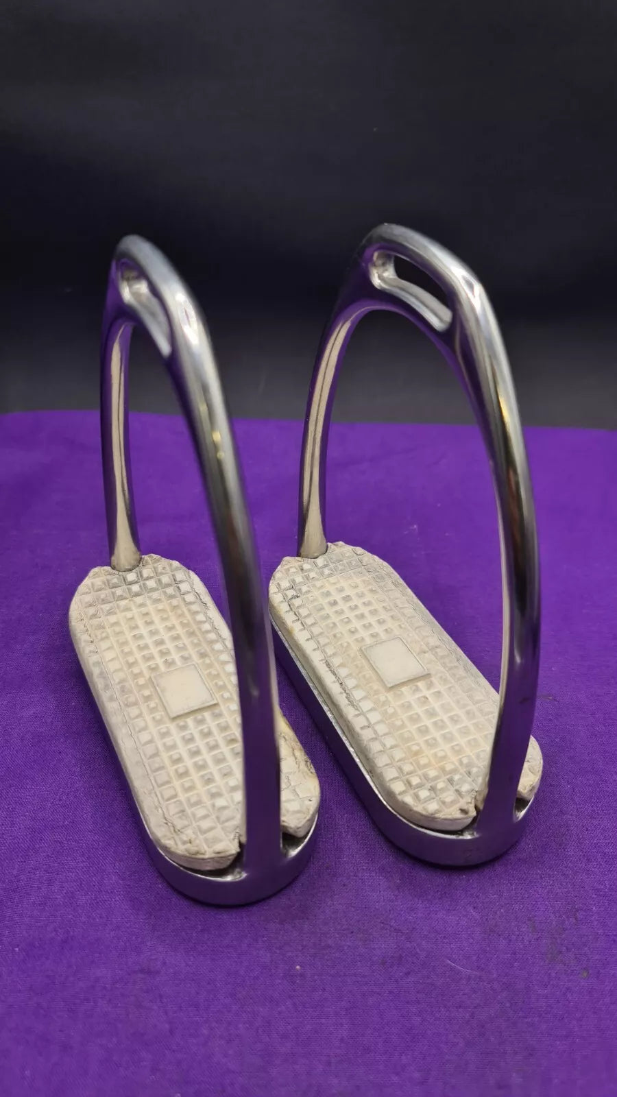 4.25" Metal Stirrups With Treads Horse Riding