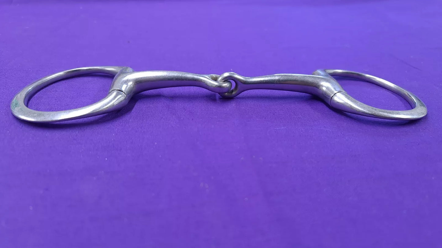 Flat Ring Single Jointed Eggbutt Snaffle 5"