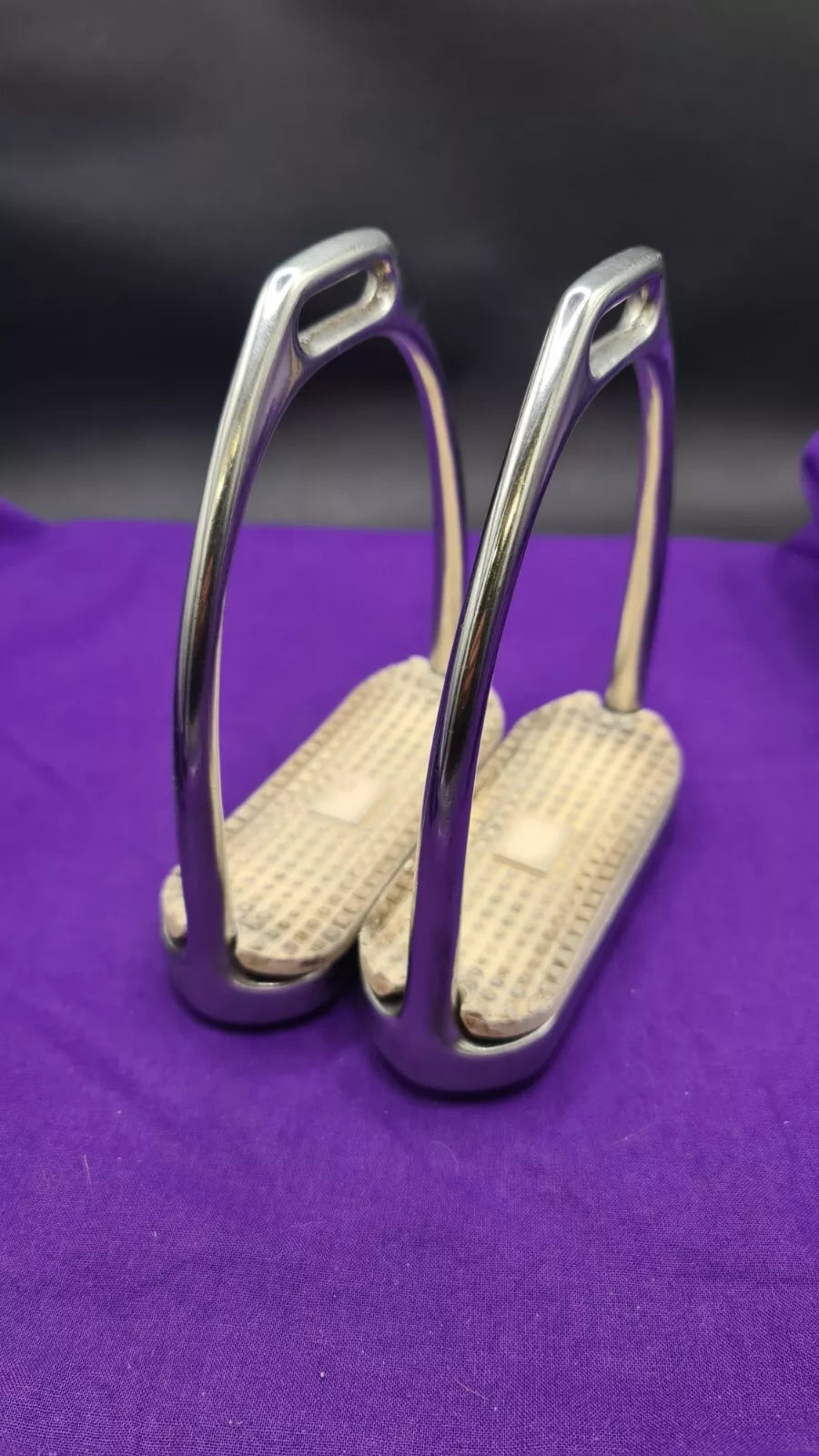 Metal Stirrups Pair 4.5"