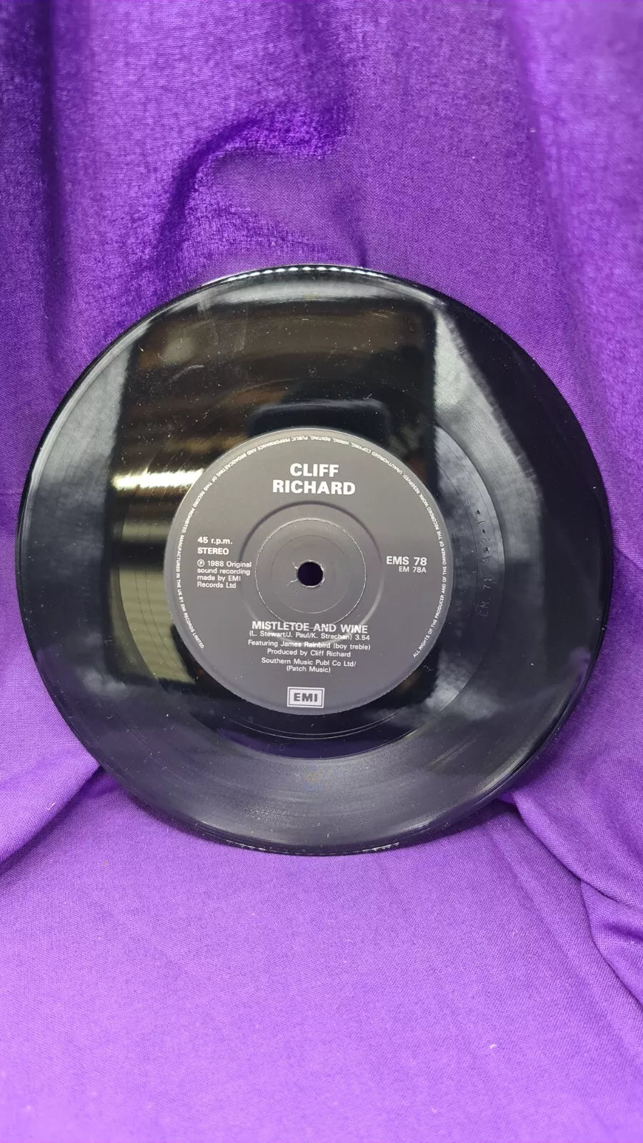 Cliff Richard Mistletoe And Wine EMS78 7" Vinyl Single Record