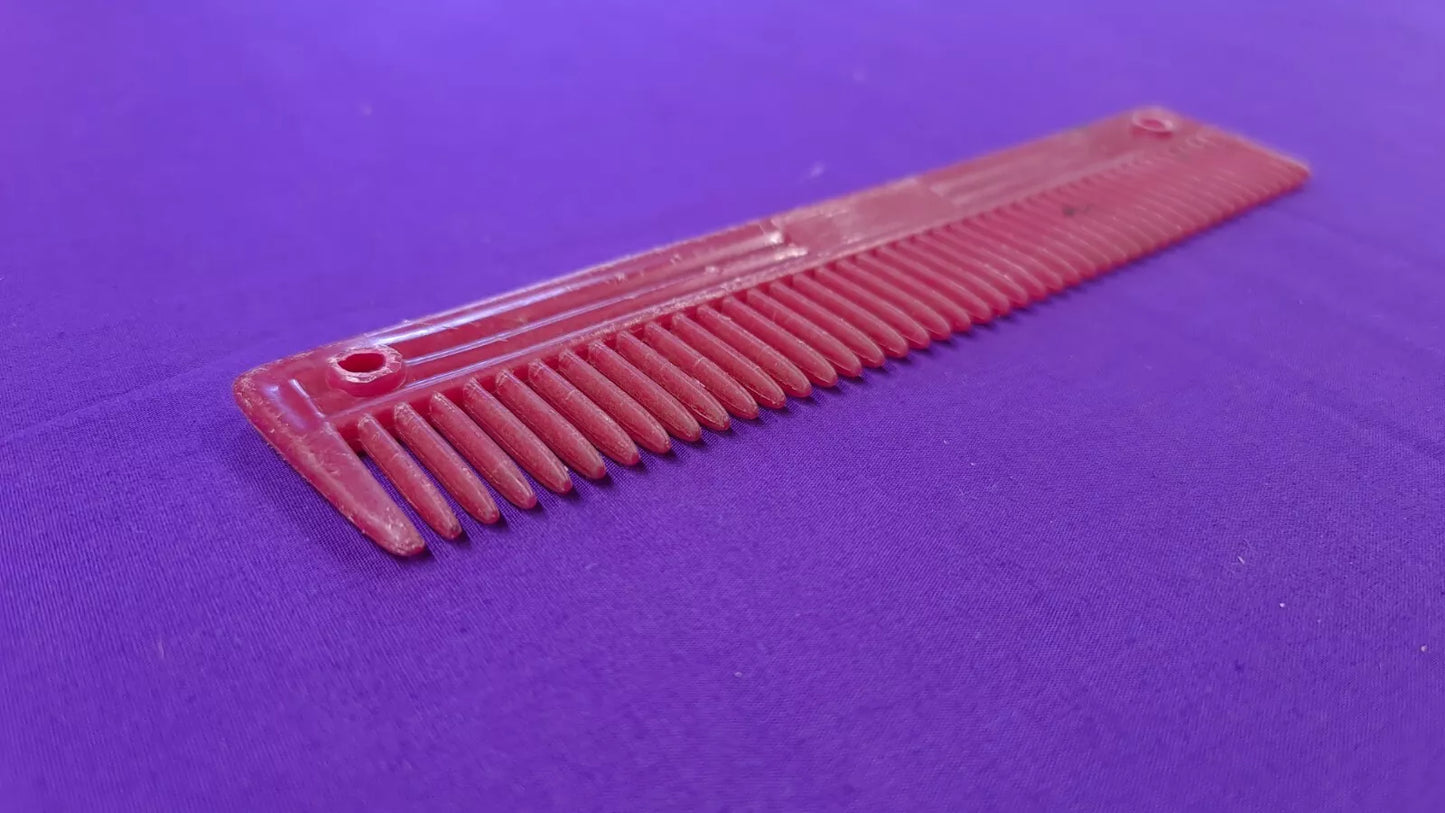 Plastic Dark Red Grooming Comb Horse Grooming Kit