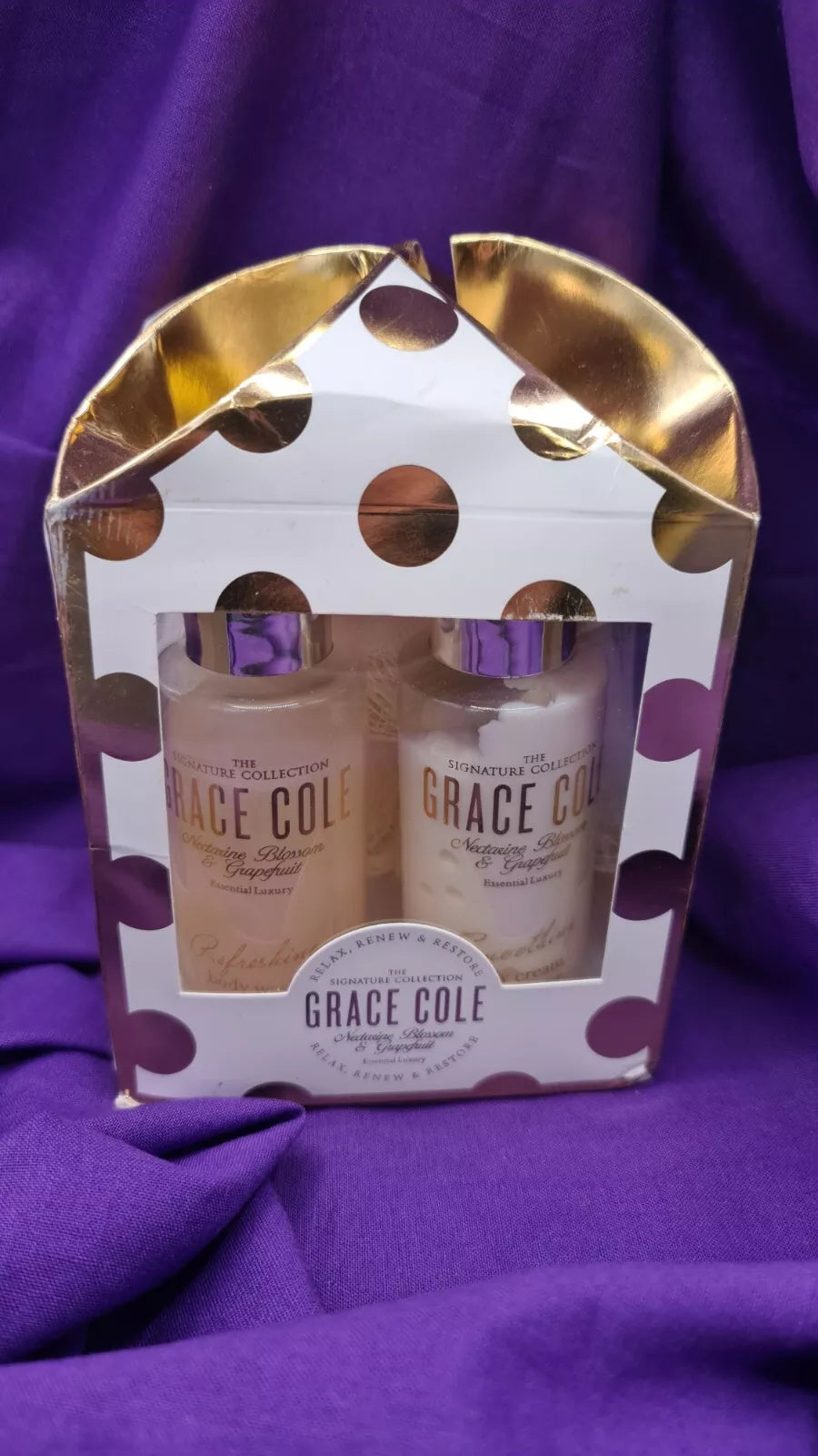 Grace Cole Nectarine Blossom & Grapefruit Gift Set Body Wash Cream