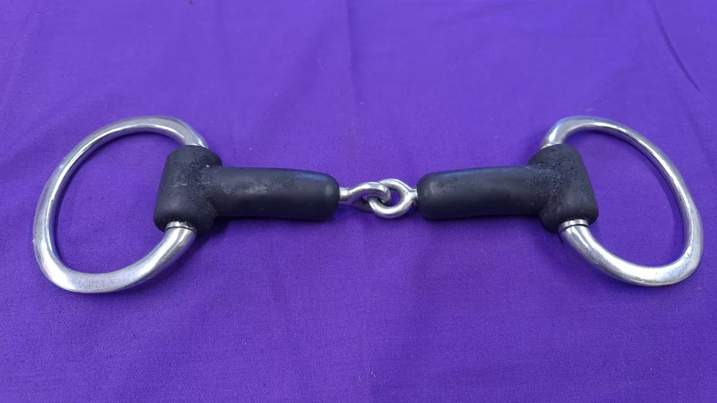 Flat Ring Eggbutt Snaffle Rubber Coated Single Joint 5.5"