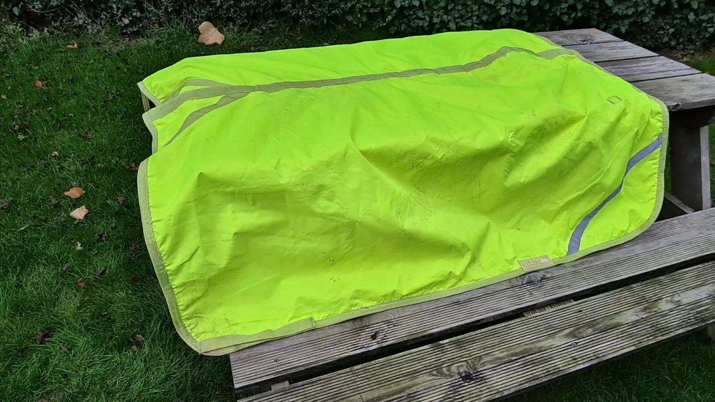 4'6 Shires Ride On Hi-Viz Sheet