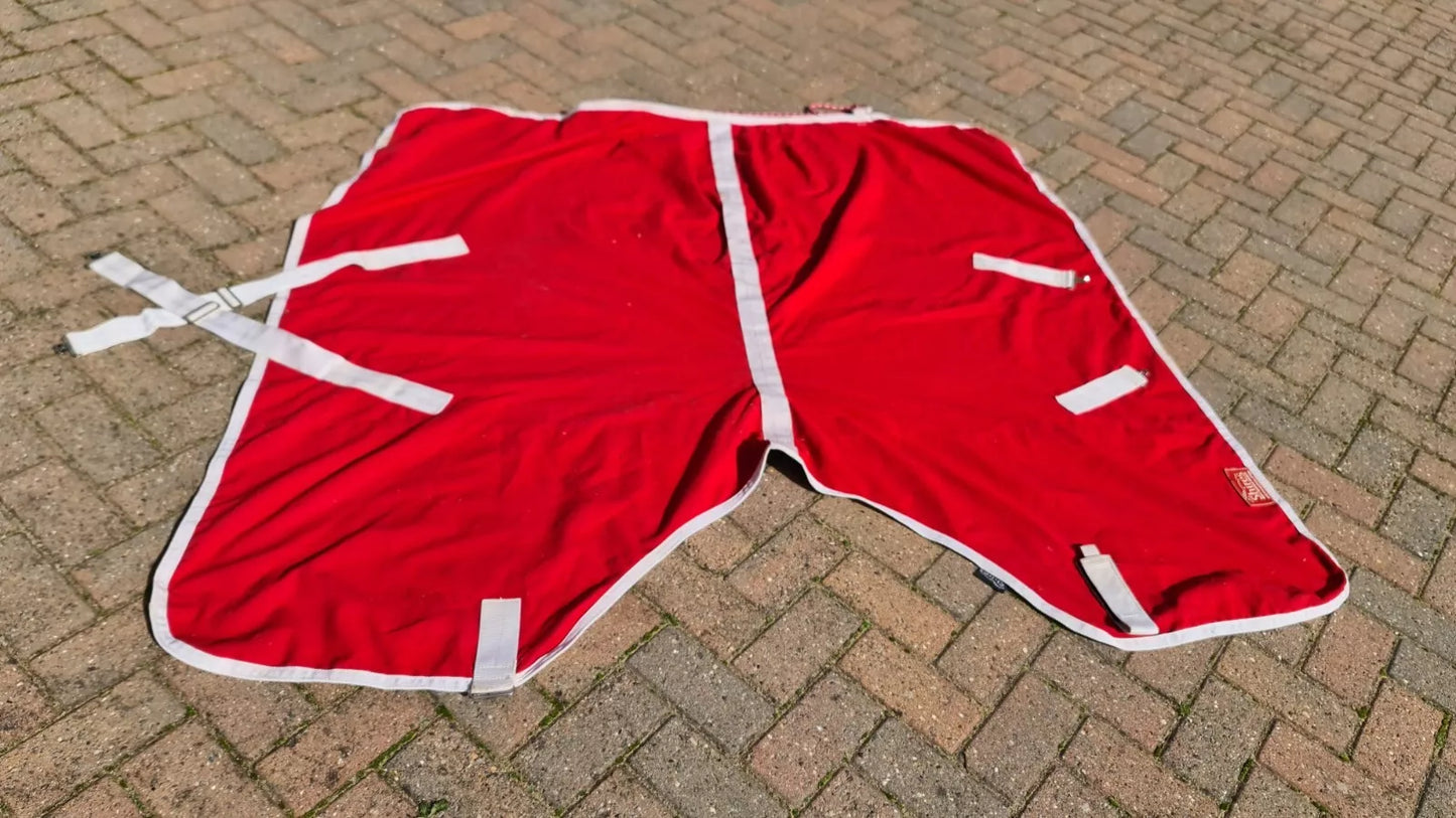 Shires 5'3 Summer Sheet Red And White