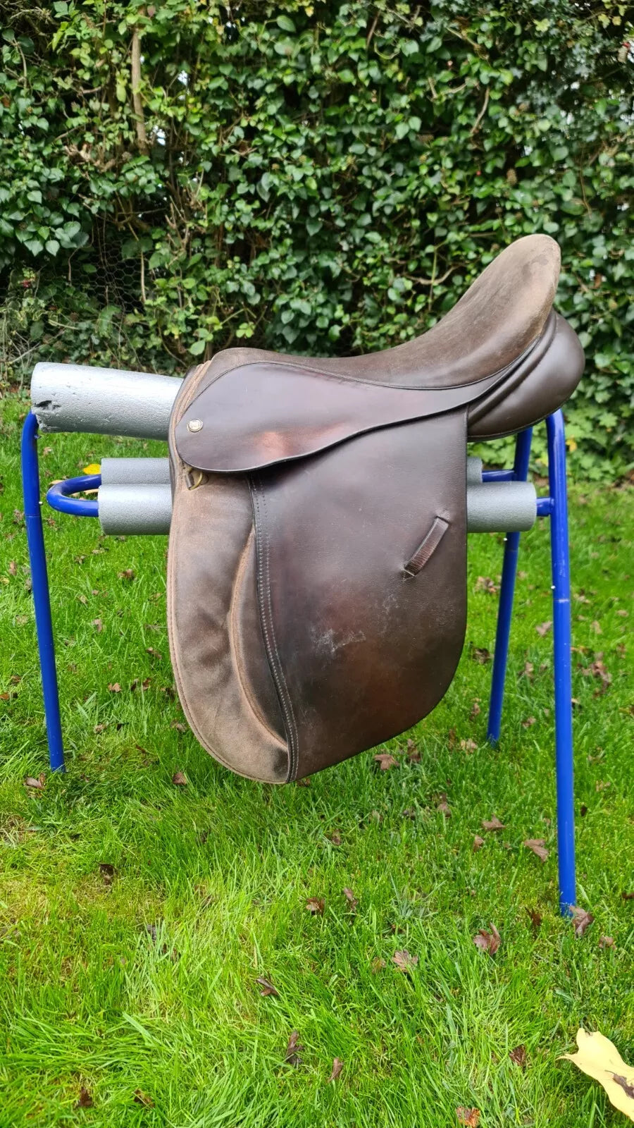 17" Brown Straight GP Saddle