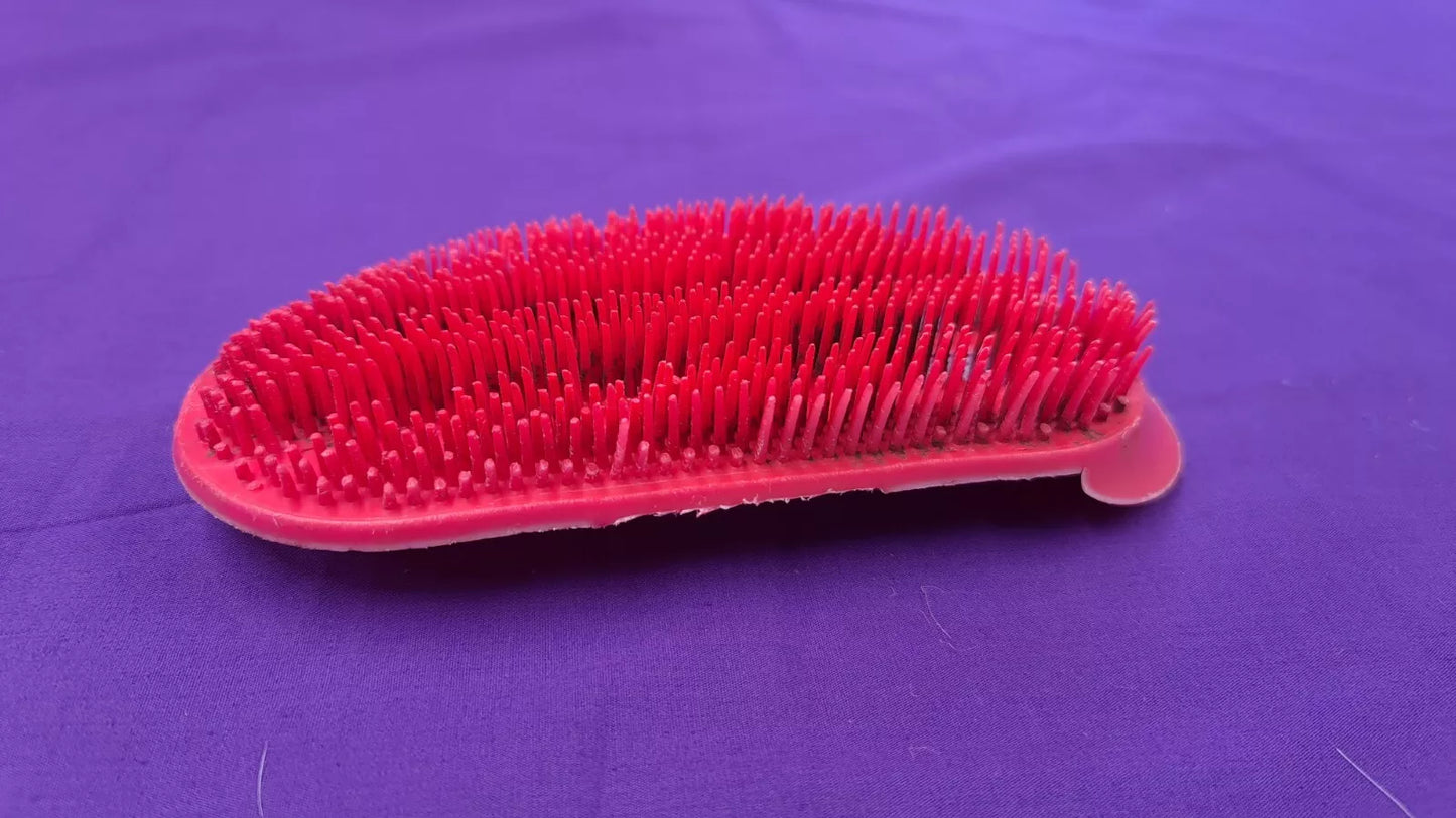 Red Plastic Curry Comb Horse Grooming