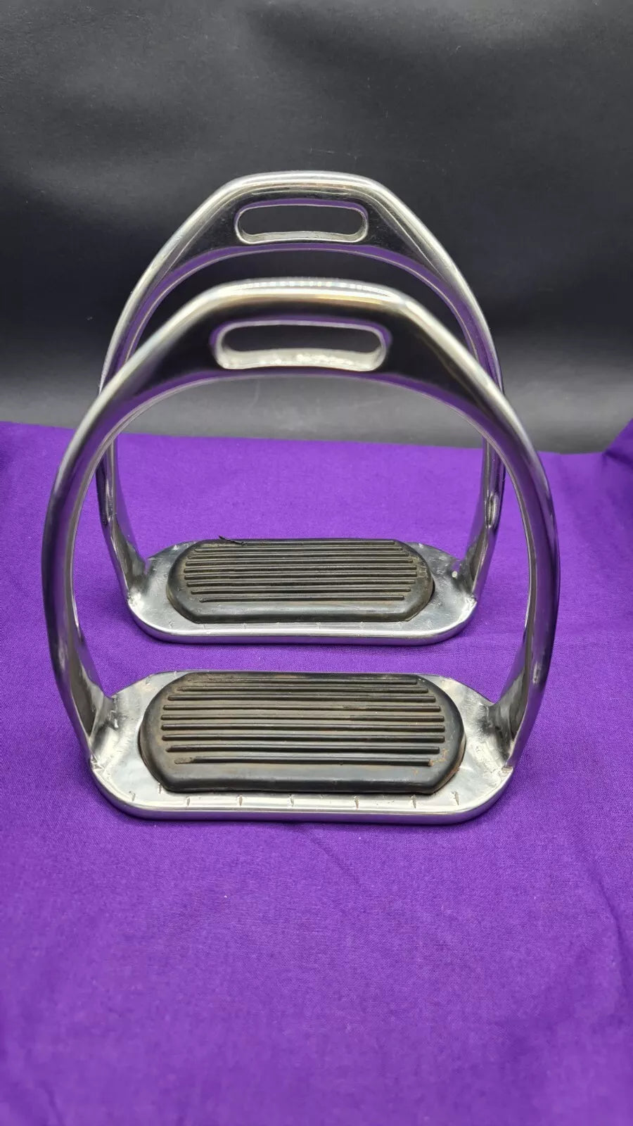 Requiste Stirrups 5.5"