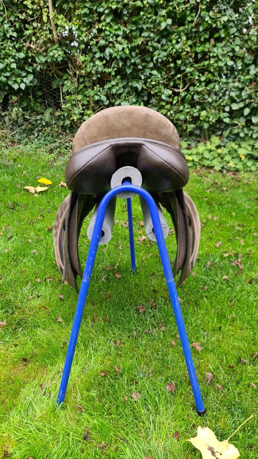 17" Brown Straight GP Saddle