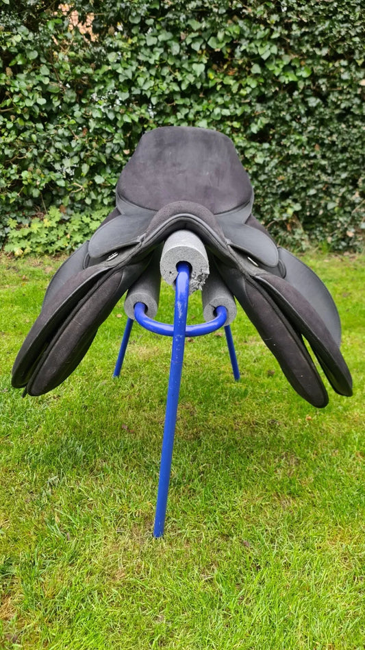 18" Thorowgood T4 GP Saddle Non Adjustable