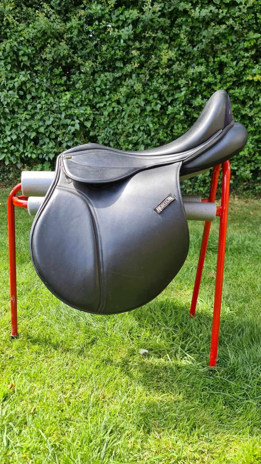 Norton GP Saddle Changeable Gullet 18" Synthetic