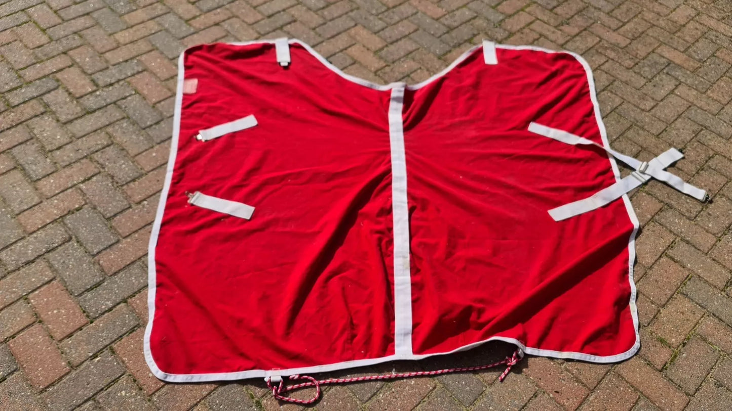 Shires 5'3 Summer Sheet Red And White