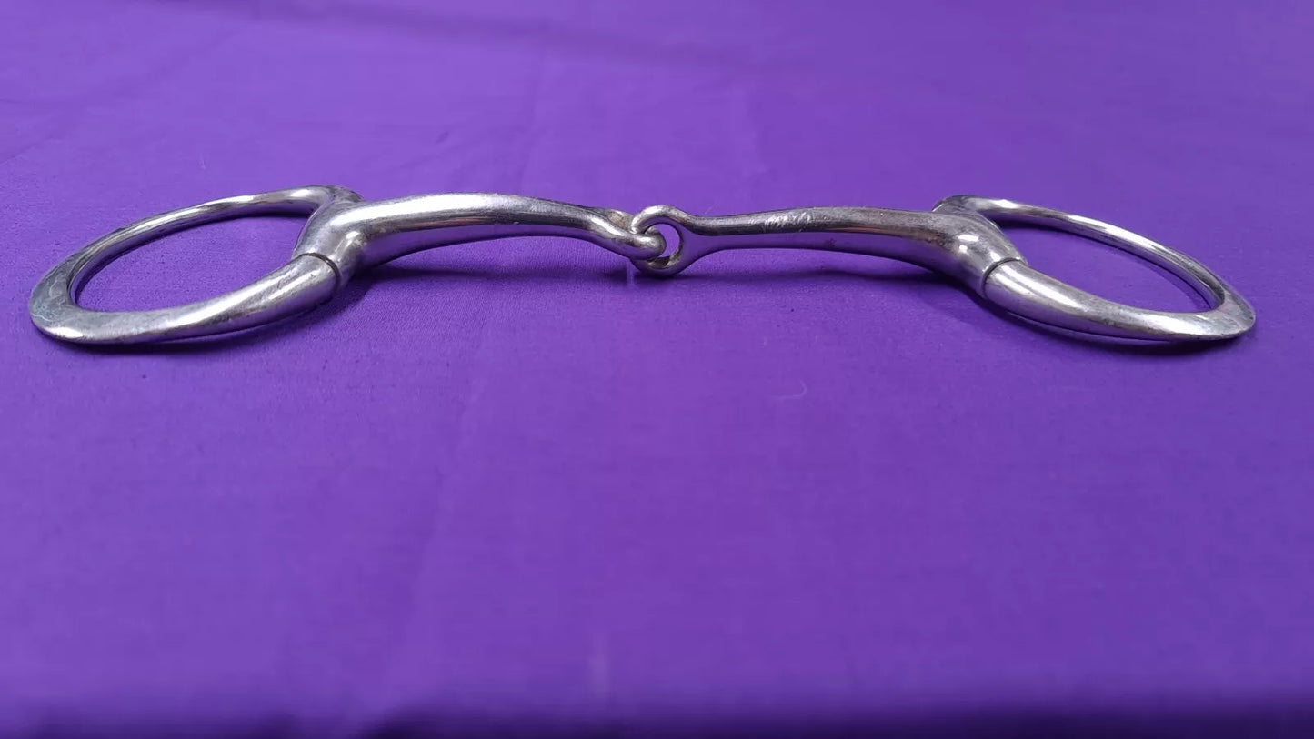 5.5" Flat Ring Single Joint Eggbutt Snaffle Horse Bit