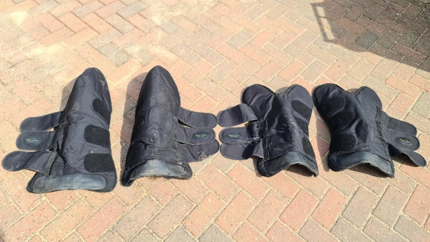 4 Black Cob Size Mark Todd Travel Boots