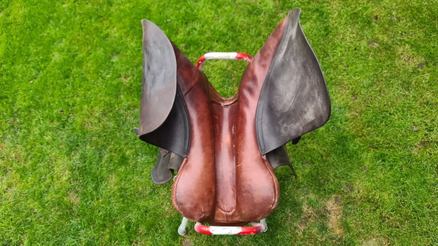 Albion Brown Leather GP Saddle 17.5"