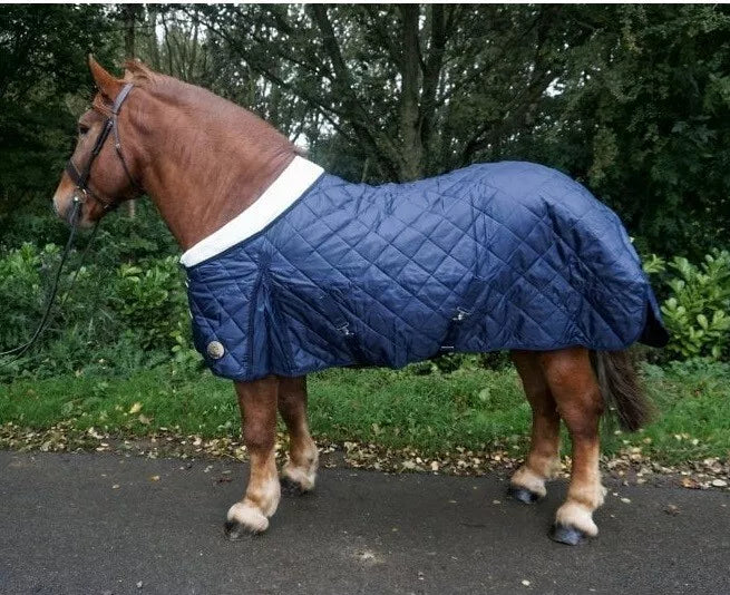 Ruggles 7' 200g Navy Middleweight Stable Rug With Tail Flap and Fleece Collar