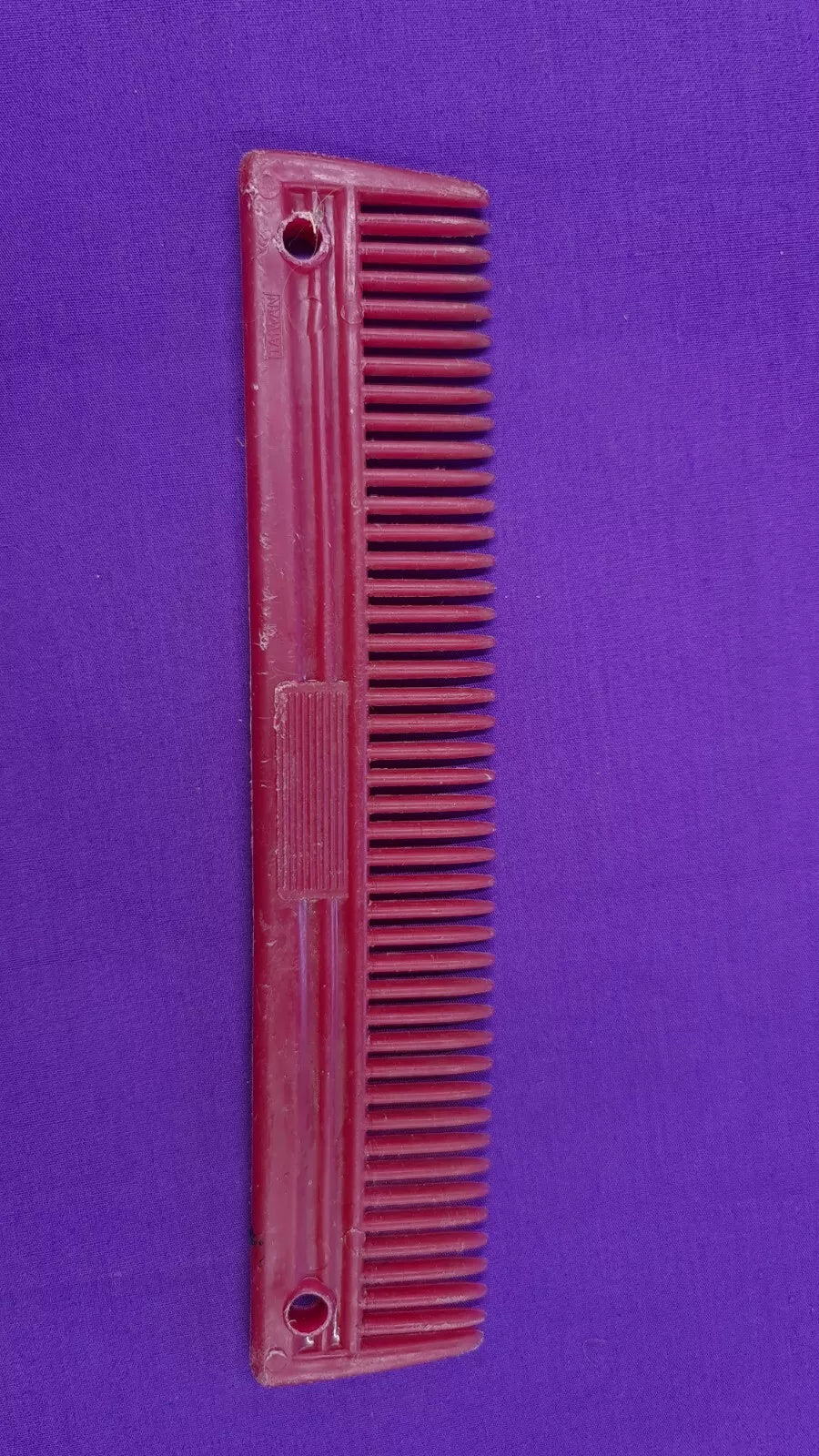 Plastic Dark Red Grooming Comb Horse Grooming Kit